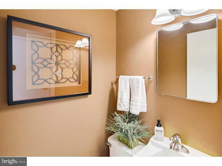 111 Pearl Croft Road Cherry Hill, NJ 08034 - Photo 14 of 25 Gallery Image 14