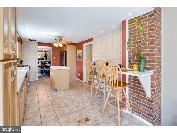 111 Pearl Croft Road Cherry Hill, NJ 08034 - Photo 8 of 25 Gallery Image 8