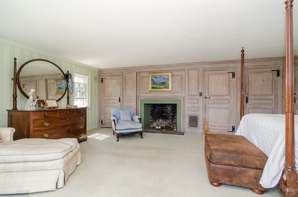 202 Dedham Street Dover, MA 02030 - Photo 11 of 21