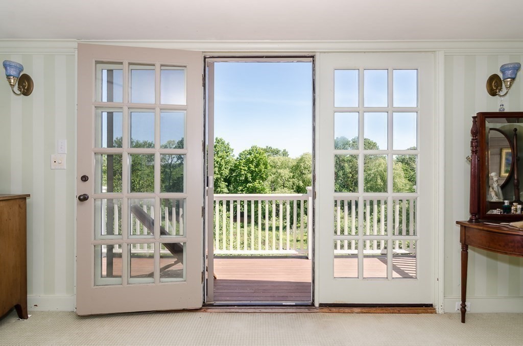 202 Dedham Street Dover, MA 02030 - Photo 12 of 21