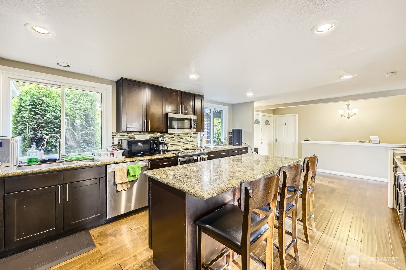 426 Stevens Avenue Northwest Renton, WA 98057 - Photo 12 of 34