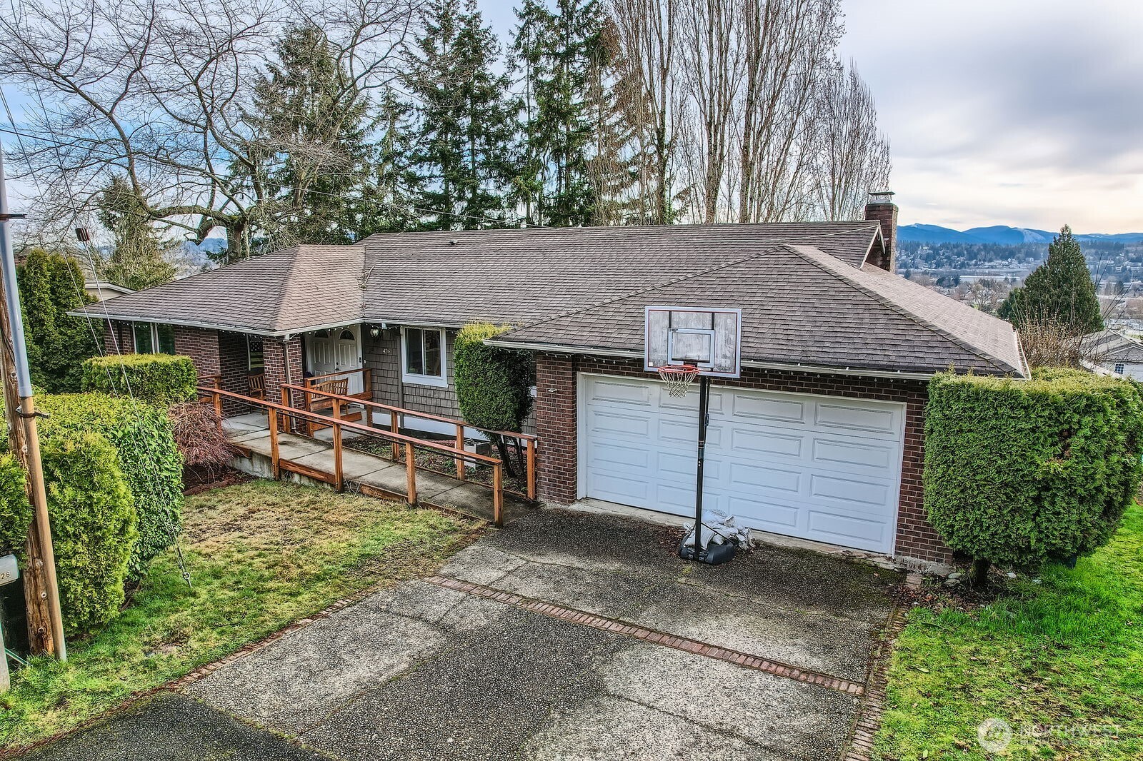 426 Stevens Avenue Northwest Renton, WA 98057 - Photo 3 of 34