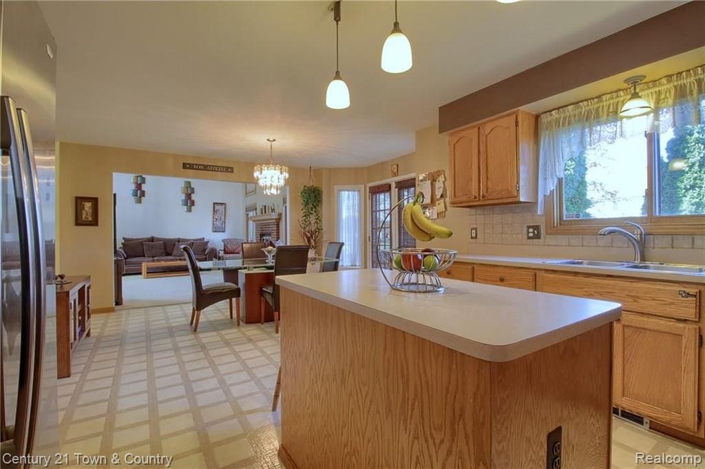 51959 Boland Road Chesterfield, MI 48047 - Photo 8 of 39