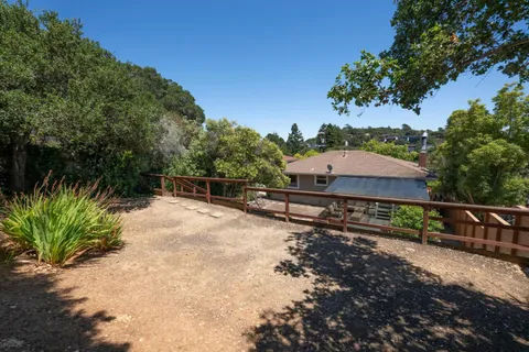$2,298,000 | 2014 Notre Dame Avenue, Belmont, CA 94002