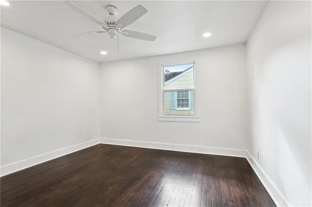 $3,200 | 75 Oaklawn Drive, Metairie, LA 70005