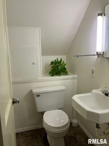 $169,900 | 1212 South 22nd Street, Quincy, IL 62301