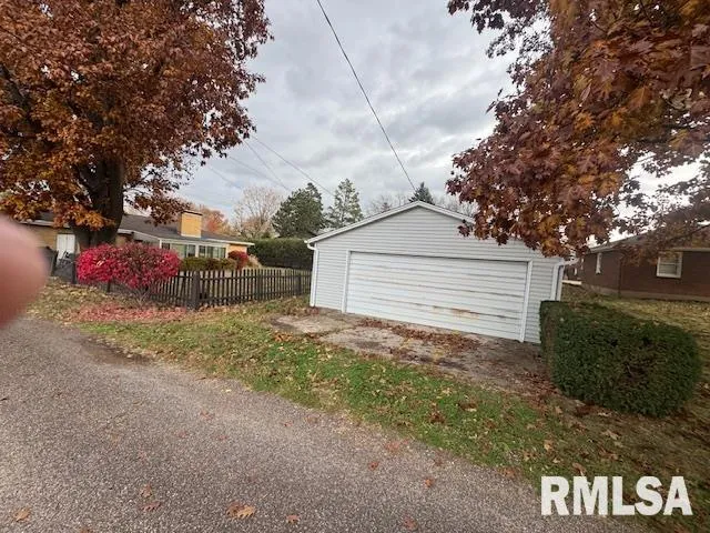 $169,900 | 1212 South 22nd Street, Quincy, IL 62301