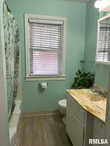 $169,900 | 1212 South 22nd Street, Quincy, IL 62301