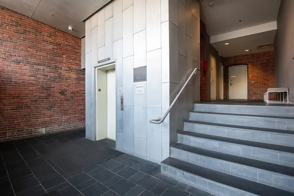 a view of entryway