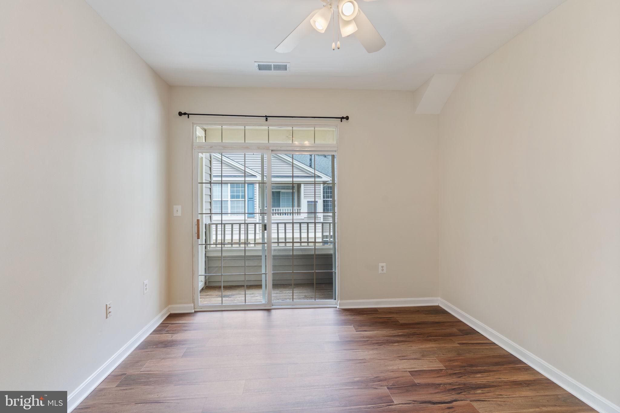 11400 R Windleaf Court, Unit 46 Reston, VA 20194 - Photo 23 of 36