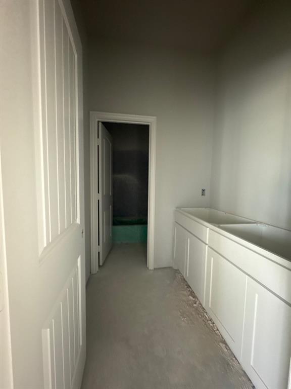 8935 County Road 623 Blue Ridge, TX 75424 - Photo 14 of 20 a view of hallway with window