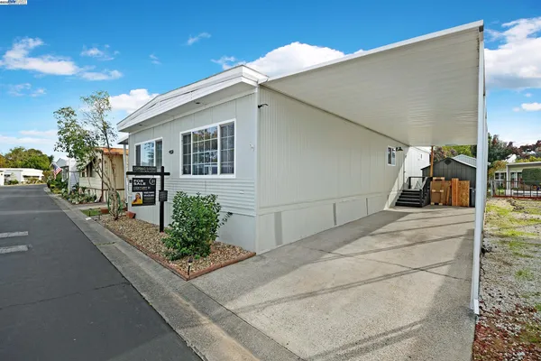$109,999 | 5040 Jackson Street, Unit 169, North Highlands, CA 95660