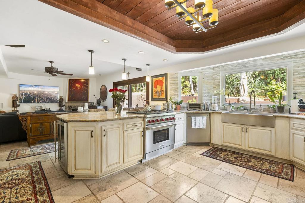 4056 Valle Del Sol Bonsall, CA 92003 - Photo 12 of 59