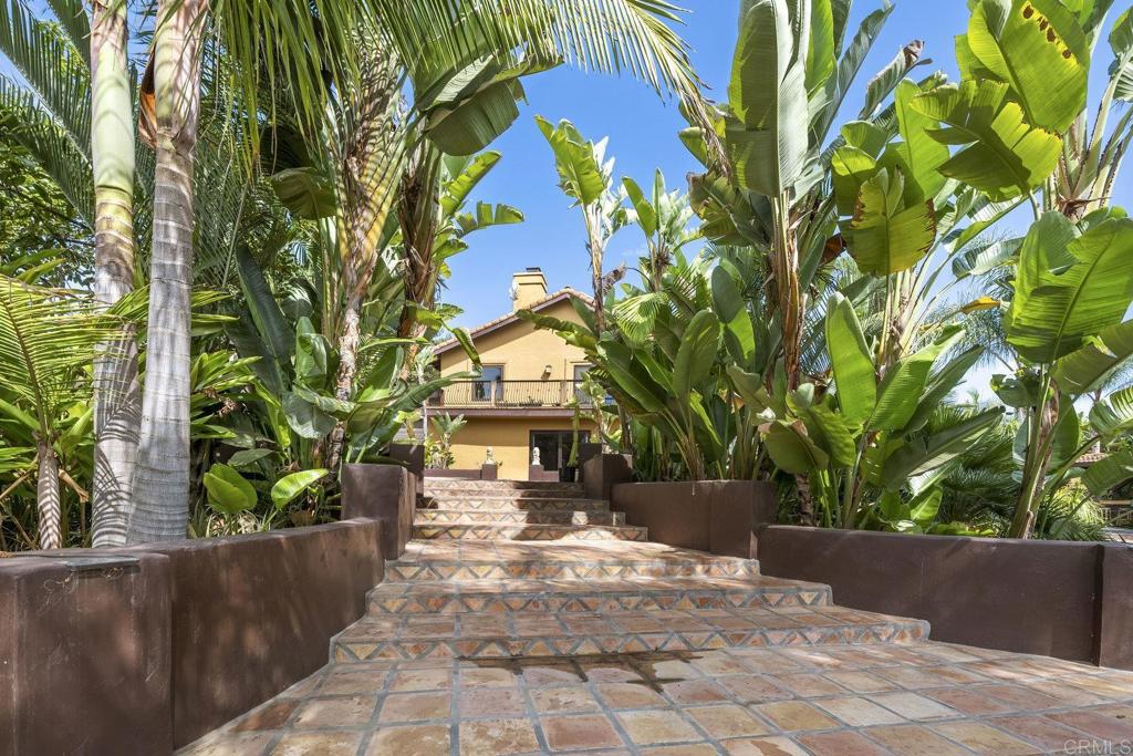 4056 Valle Del Sol Bonsall, CA 92003 - Photo 3 of 59