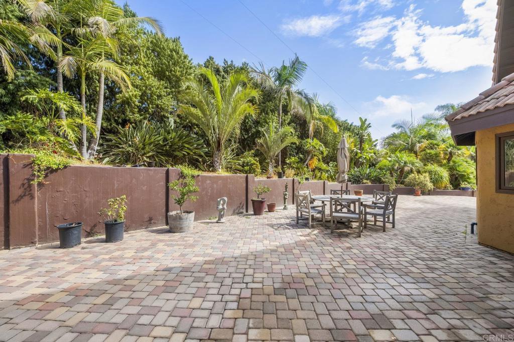 4056 Valle Del Sol Bonsall, CA 92003 - Photo 32 of 59