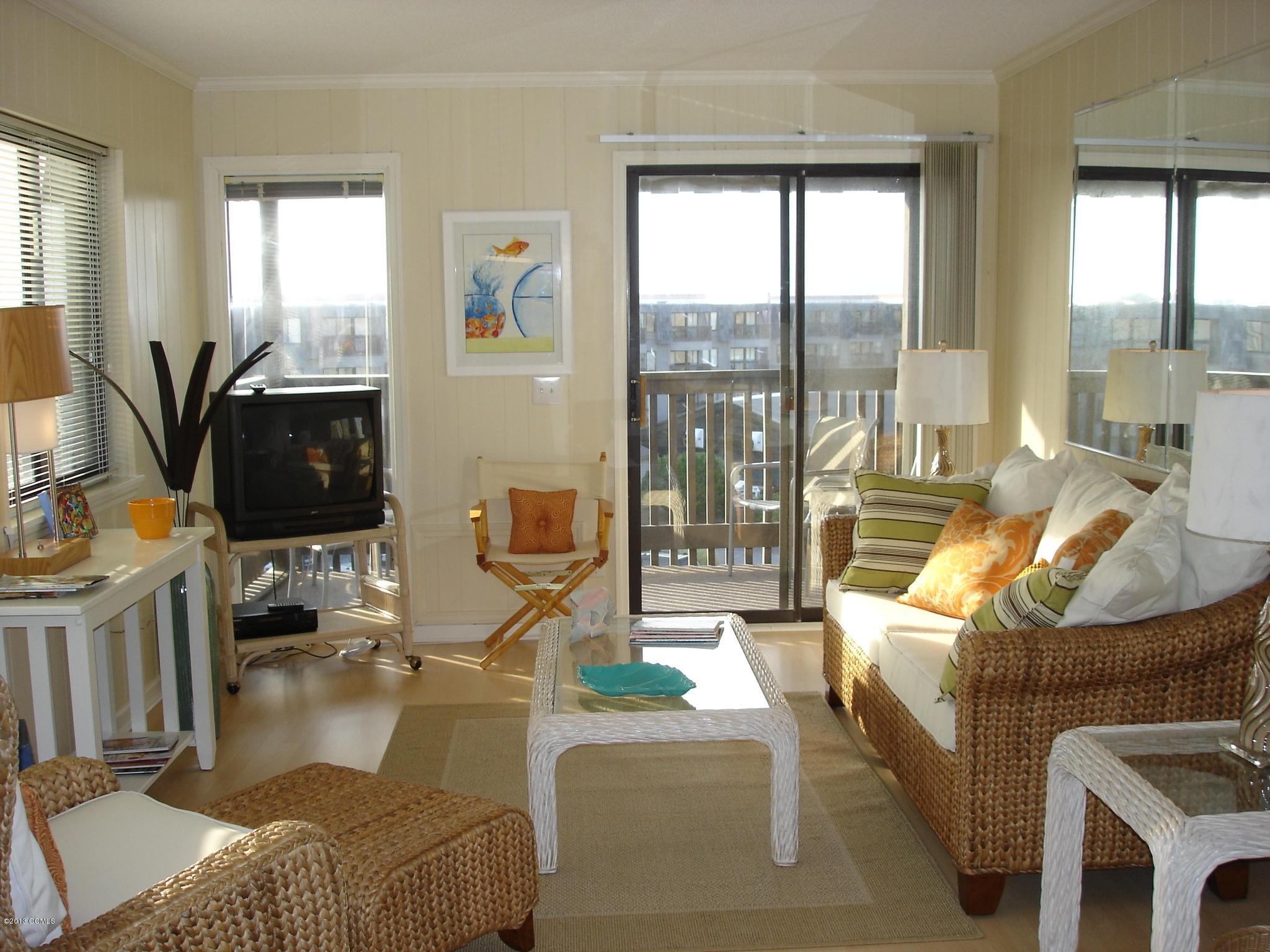 2008 East Fort Macon Road, Unit F18 SOUTHWINDS Atlantic Beach, NC 28512 - Photo 2 of 13 living area with lots of views