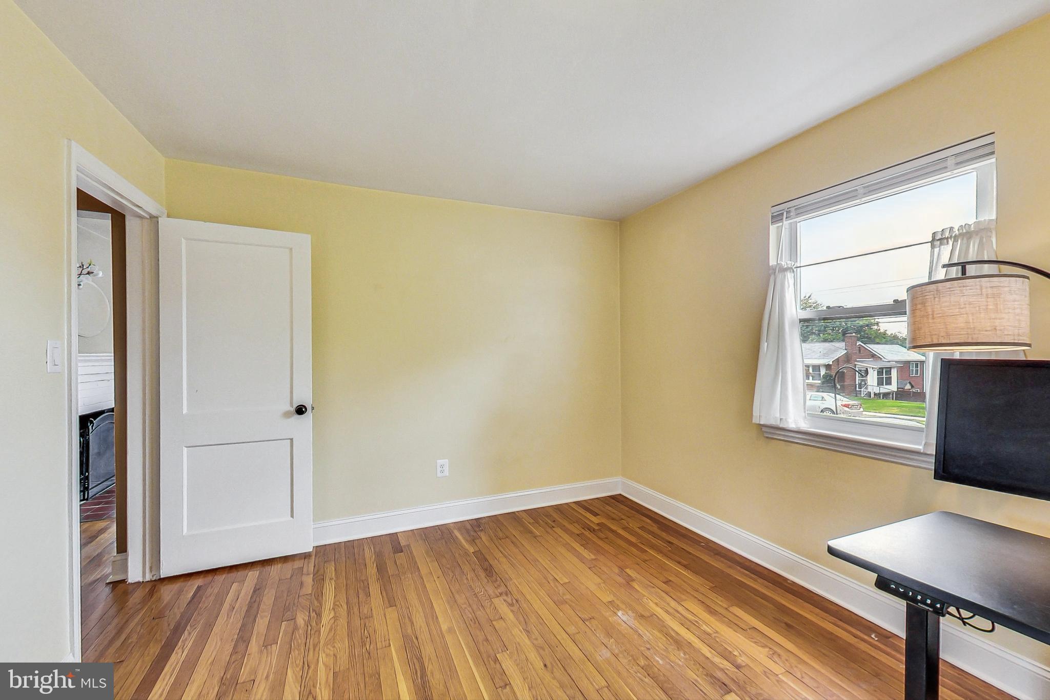 2409 Dennis Avenue Silver Spring, MD 20902 - Photo 17 of 29