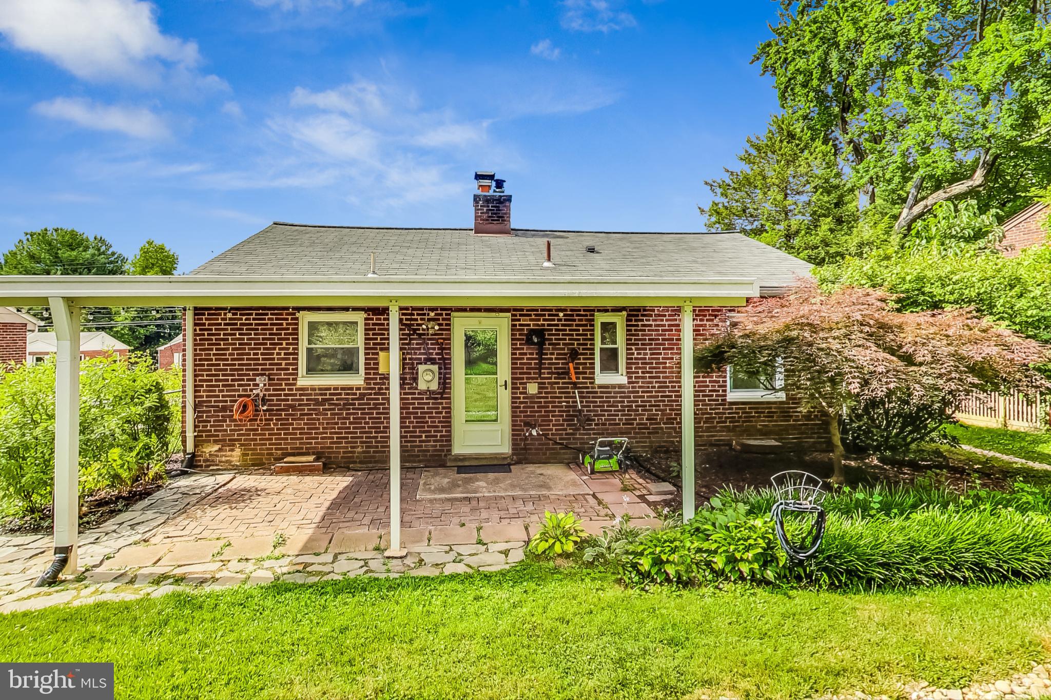 2409 Dennis Avenue Silver Spring, MD 20902 - Photo 20 of 29