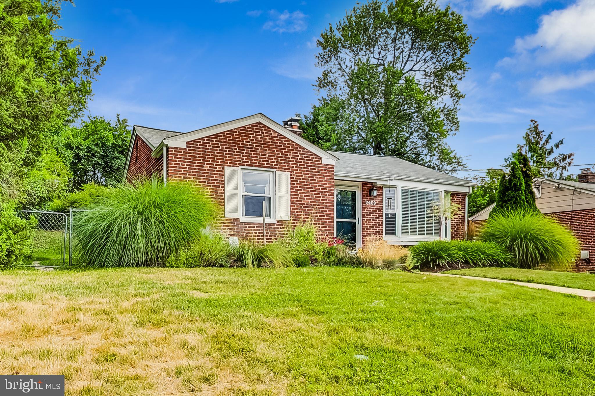 2409 Dennis Avenue Silver Spring, MD 20902 - Photo 3 of 29