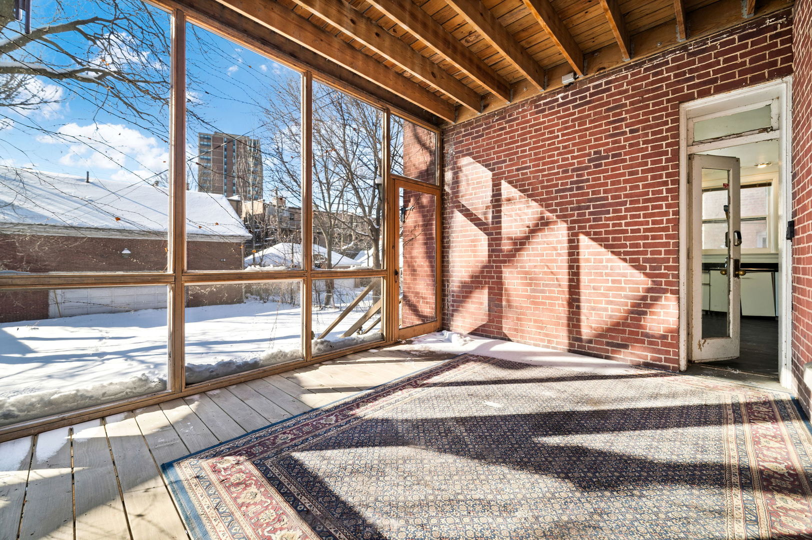 4254 North Hazel Street Chicago, IL 60613 - Photo 18 of 43