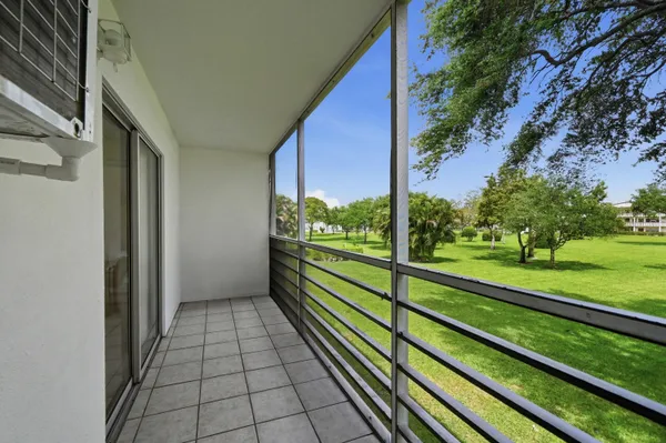 $1,400 | 314 Brighton East, Unit H, Boca Raton, FL 33434