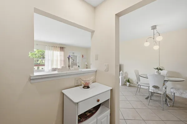 $1,400 | 314 Brighton East, Unit H, Boca Raton, FL 33434