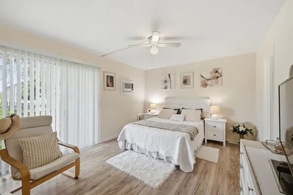 $1,400 | 314 Brighton East, Unit H, Boca Raton, FL 33434