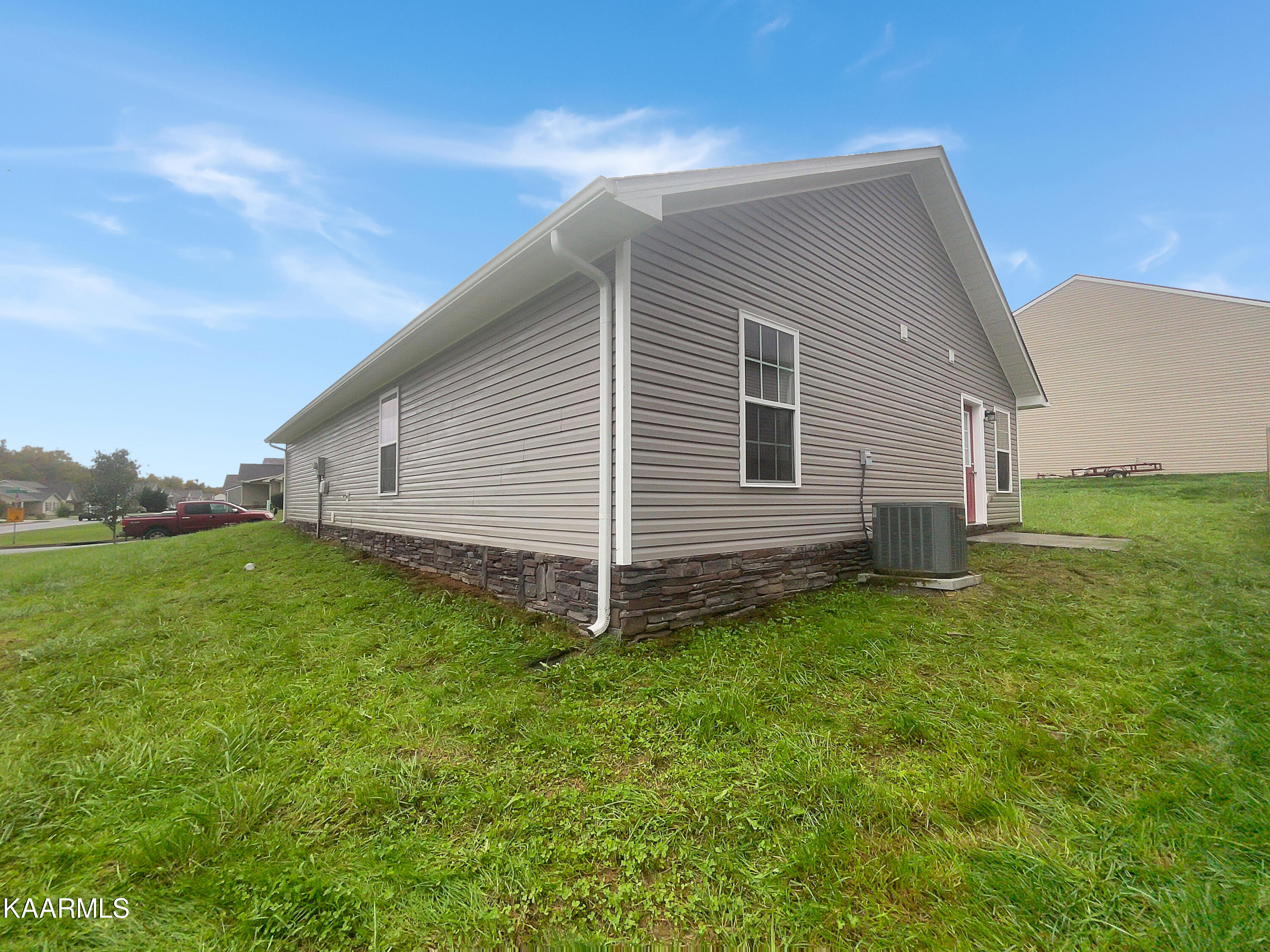 1903 River Poppy Road Mascot, TN 37806 - Photo 8 of 29 listing_7