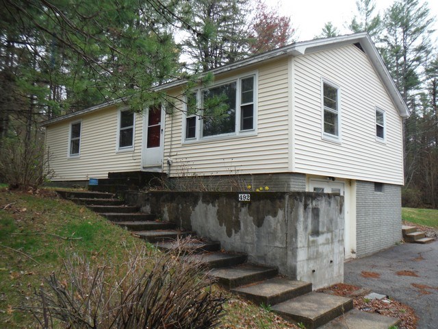492 Mountain Road Concord, NH 03301 - Photo 2 of 18