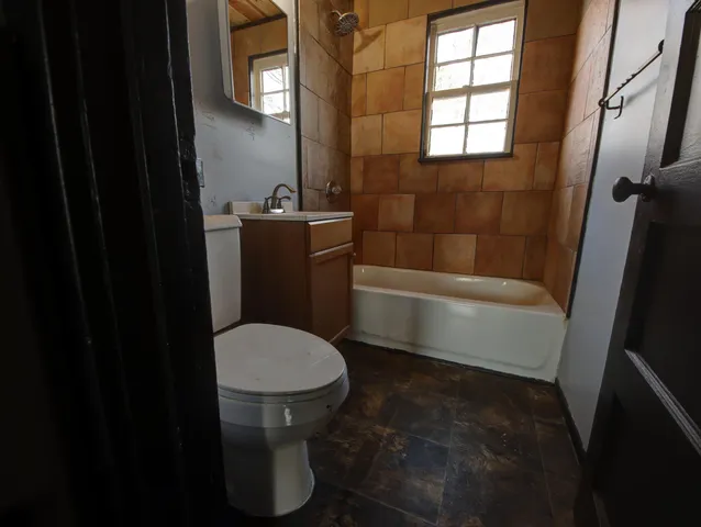 $89,900 | 826 Kingsporte Avenue, La Porte, IN 46350