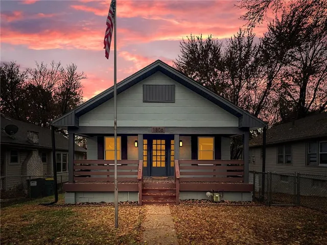 $179,000 | 1806 South Evanston Avenue, Independence, MO 64052
