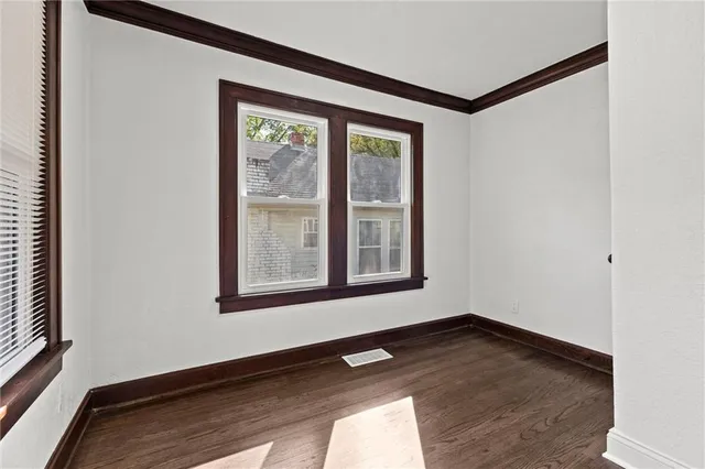 $179,000 | 1806 South Evanston Avenue, Independence, MO 64052