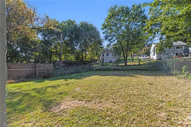 $179,000 | 1806 South Evanston Avenue, Independence, MO 64052