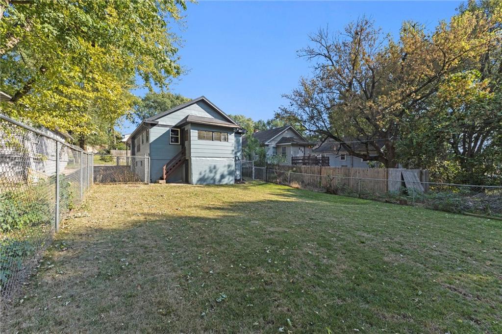 1806 South Evanston Avenue Independence, MO 64052 - Photo 23 of 27