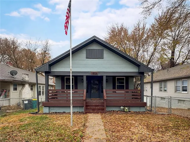 $179,000 | 1806 South Evanston Avenue, Independence, MO 64052