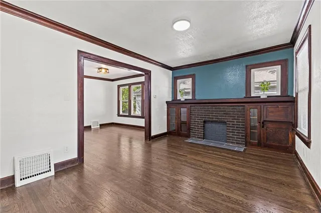 $179,000 | 1806 South Evanston Avenue, Independence, MO 64052