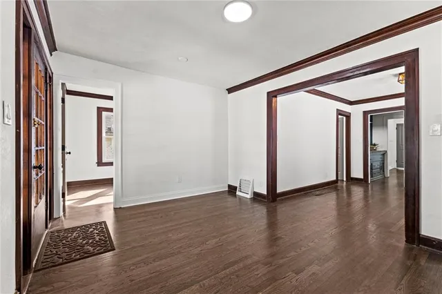 $179,000 | 1806 South Evanston Avenue, Independence, MO 64052