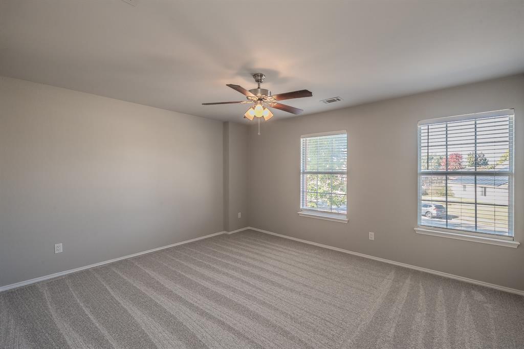 7305 Raintree Way Denton, TX 76210 - Photo 26 of 32