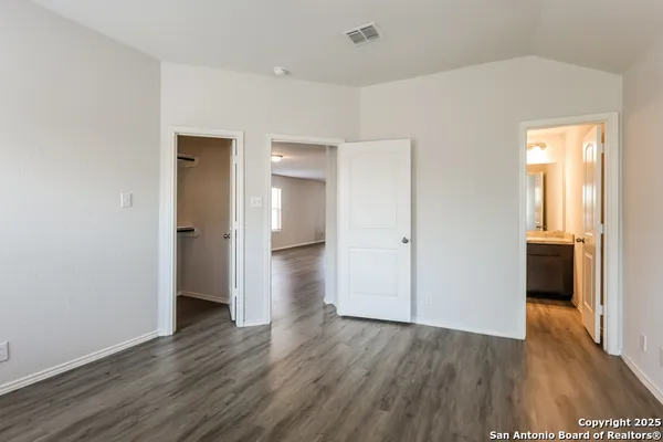 $1,700 | 10343 Clearwater Way, San Antonio, TX 78223