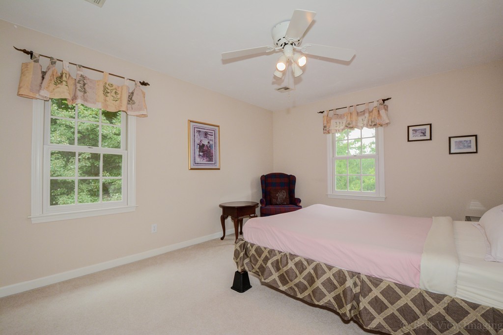17 Joseph Road Shrewsbury, MA 01545 - Photo 17 of 25 Gallery Image 17