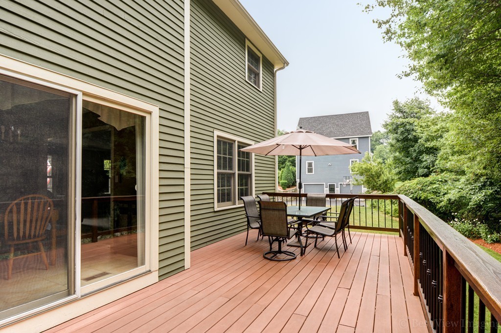 17 Joseph Road Shrewsbury, MA 01545 - Photo 18 of 25 Gallery Image 18