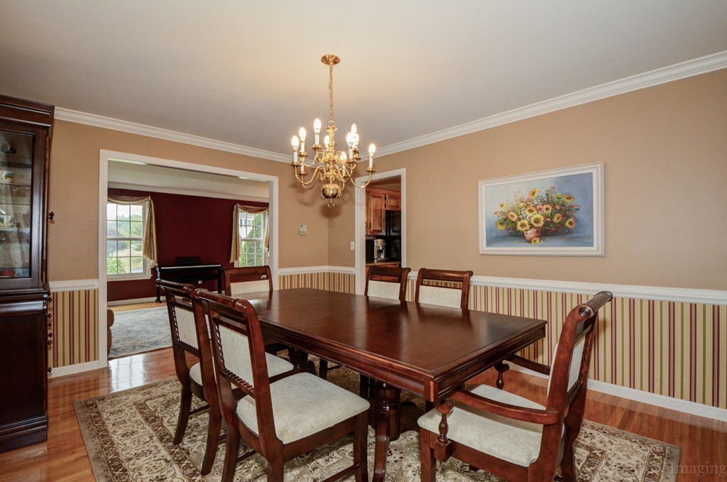 17 Joseph Road Shrewsbury, MA 01545 - Photo 8 of 25 Gallery Image 8