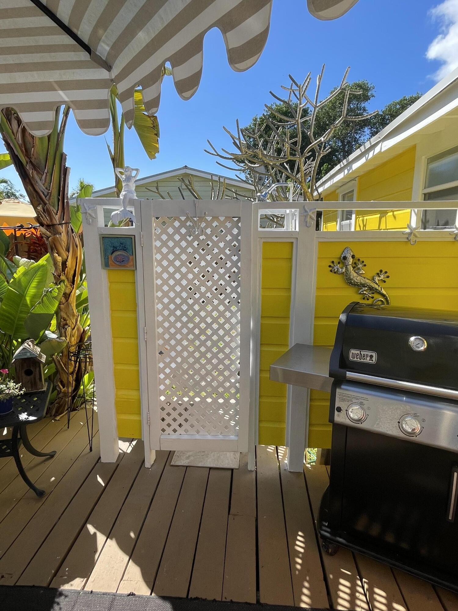 31240 Ave D Big Pine Key, FL 33043 - Photo 25 of 42 a view of an outdoor space