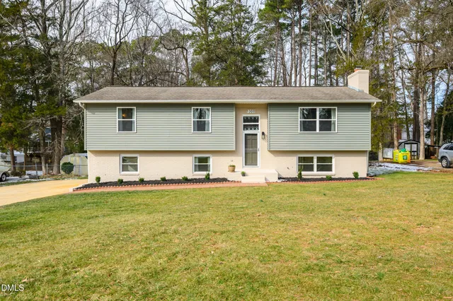 $565,000 | 1300 Brookgreen Drive, Cary, NC 27511