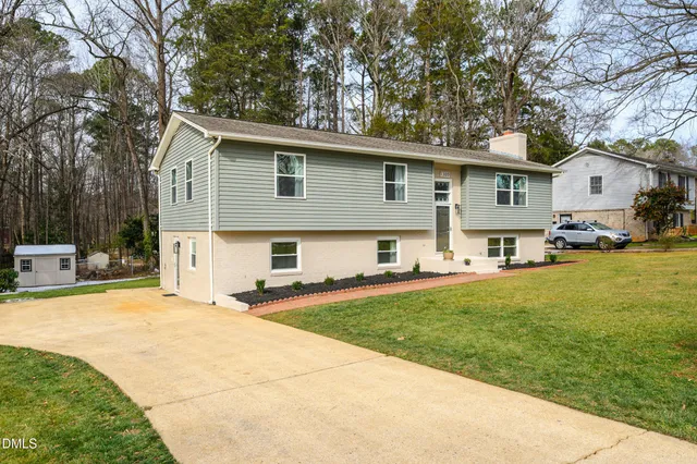 a picture of floor plan