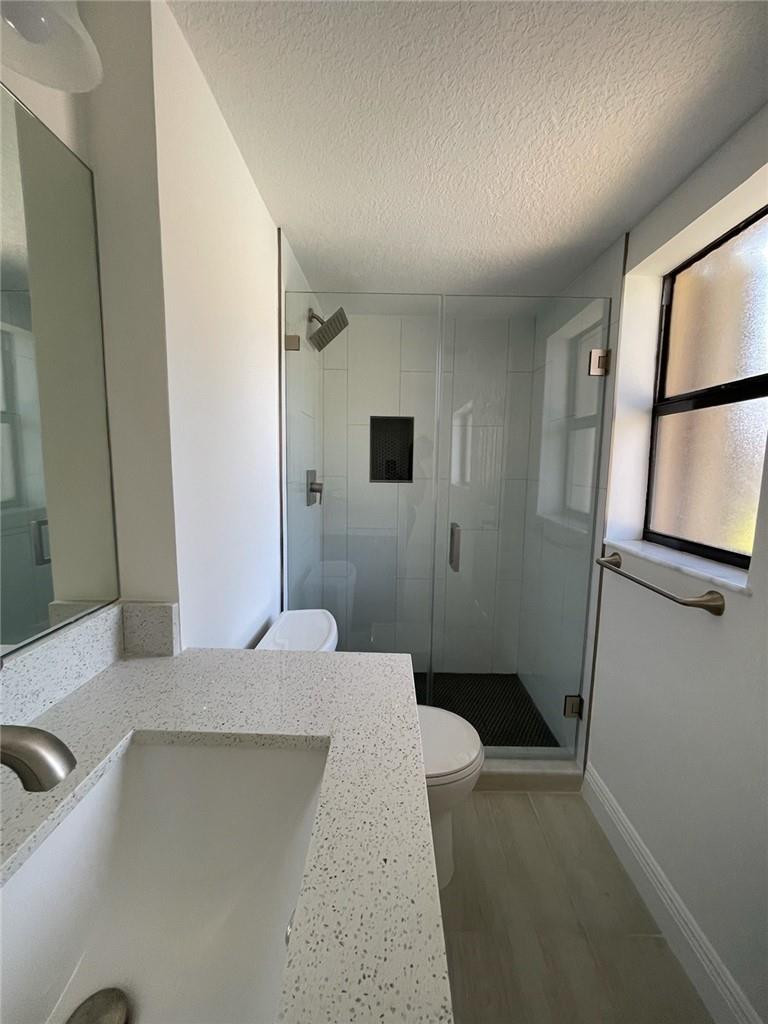 2907 Northeast 8th Terrace, Unit 101 Oakland Park, FL 33334 - Photo 11 of 18 Photo 11
