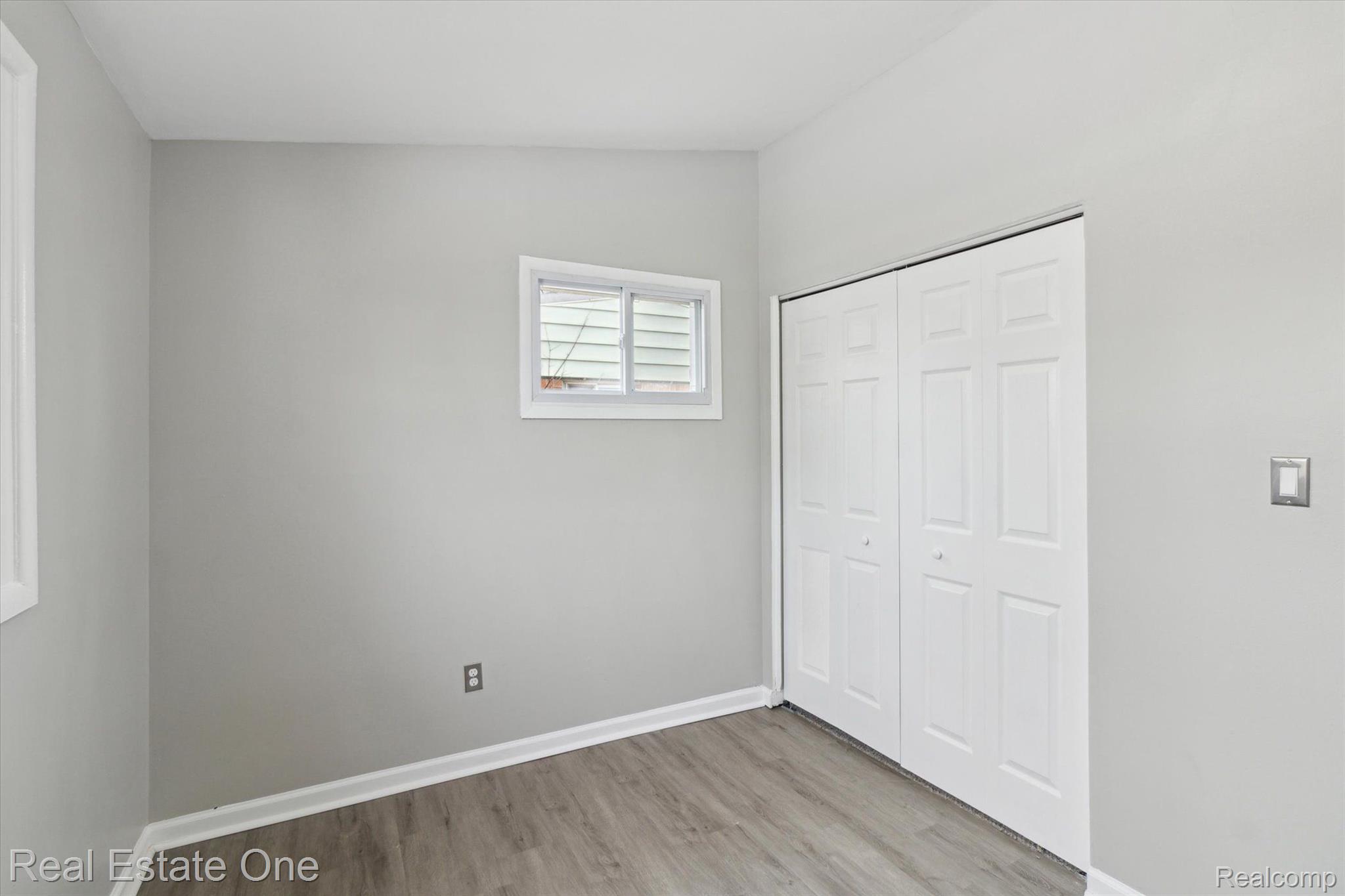 29207 York Street Inkster, MI 48141 - Photo 56 of 57 Gallery Image 56