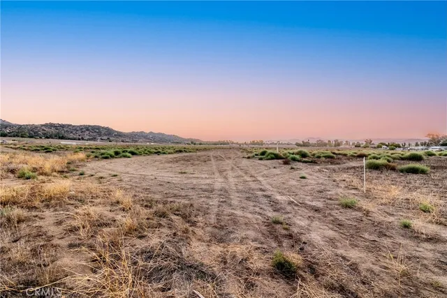 $299,000 | 0 11th Svol 1 Street, Nuevo, CA 92567