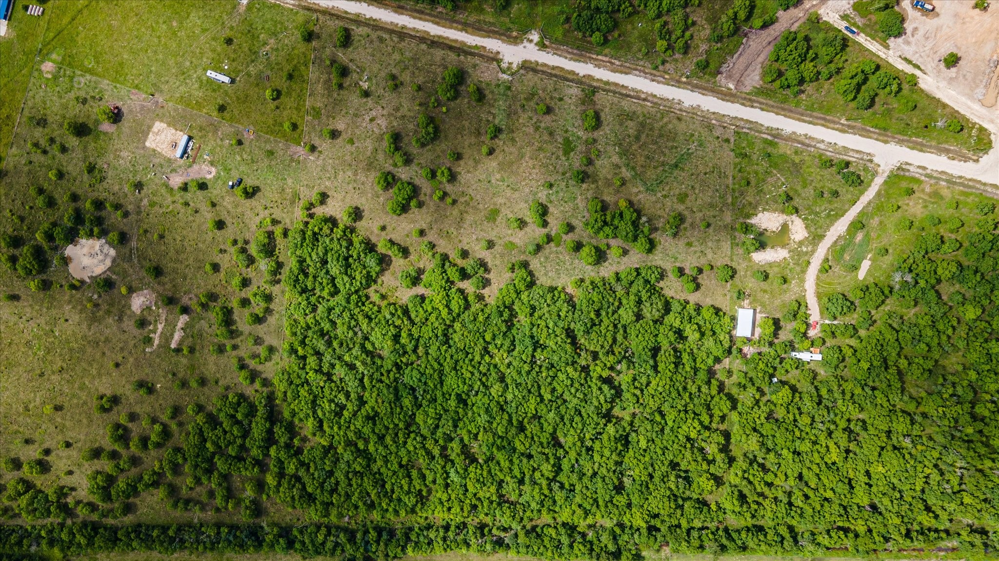 348 Private Road Liberty, TX 77575 - Photo 12 of 37