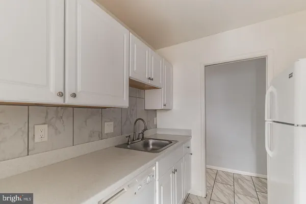 $1,700 | 7587 Margate Court, Unit 203, Manassas, VA 20109